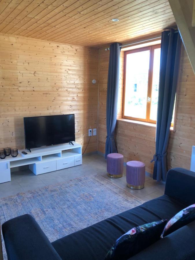 Вилла Chalet Sofian Blanzay Экстерьер фото